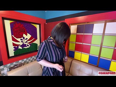 ❤️ Musikana wekuJapan ane matinji mahombe anoita bonyora nematoyi ebonde uye ane orgasm. Anotaura mubvunzurudzo nezve chiitiko chake chekufuga. Mazamu mahombe nebeche rine mvere richichema zvikuru. Osakaporn ❤️❌  ❤